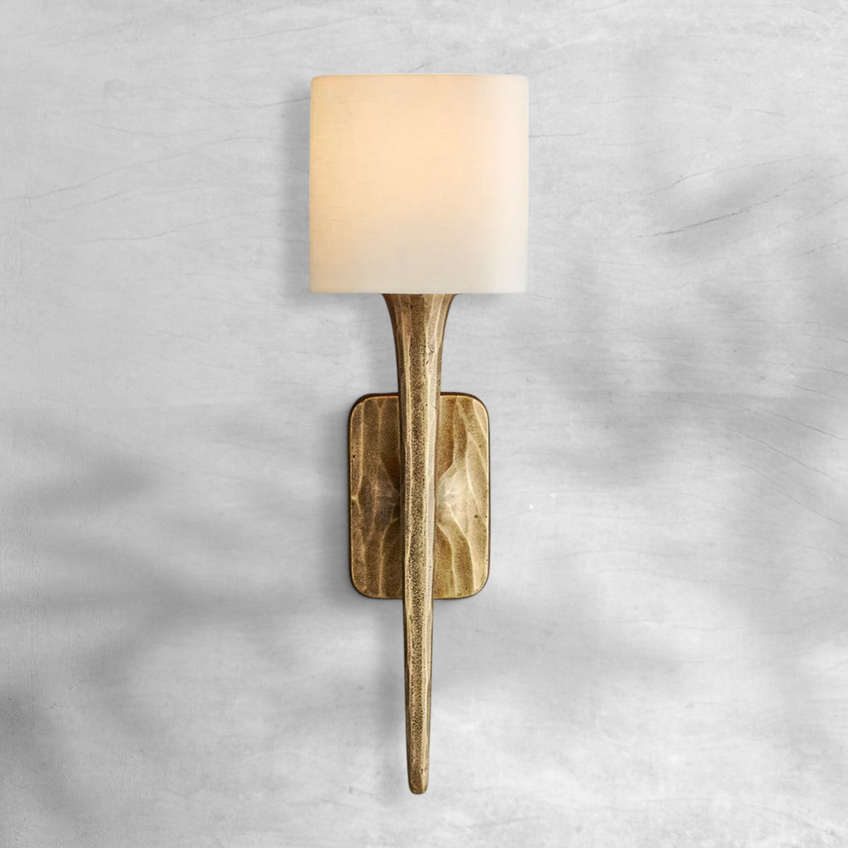 Thalen Shaded Wall Sconce - Zelno Lighting