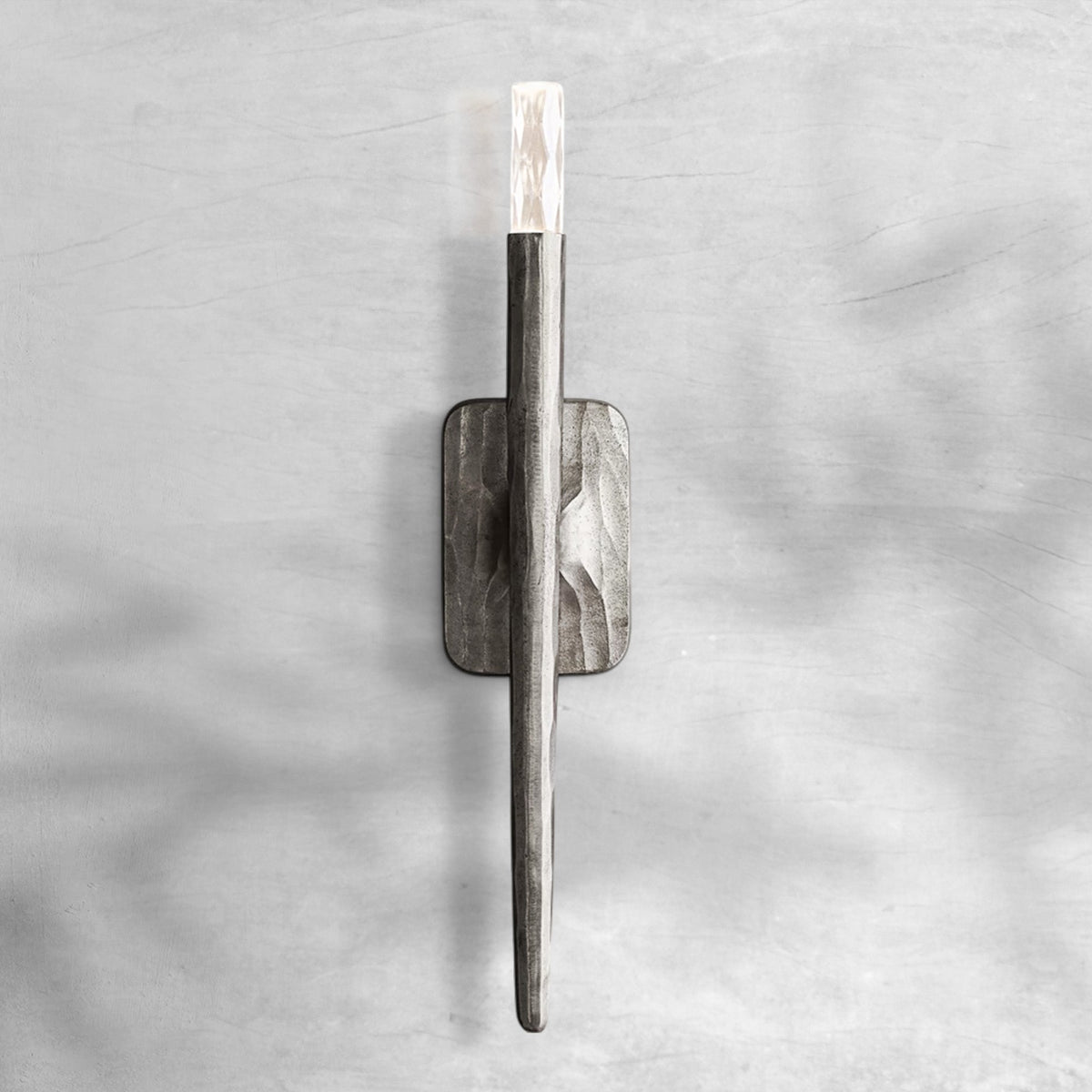 Thalen Wall Sconce 20"H - Zelno Lighting