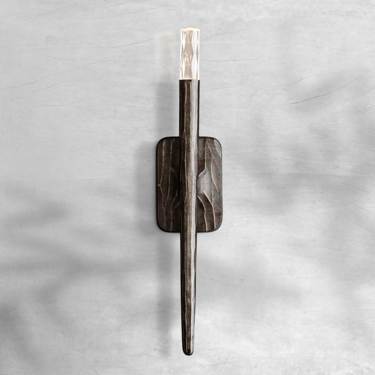 Thalen Wall Sconce 20"H - Zelno Lighting