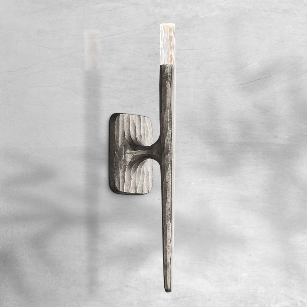 Thalen Wall Sconce 20"H - Zelno Lighting