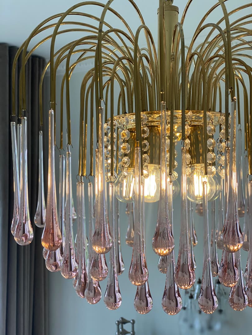 Vintage – Murano Teardrops Chandelier – 70s – Pink prisms - Zelno Lighting