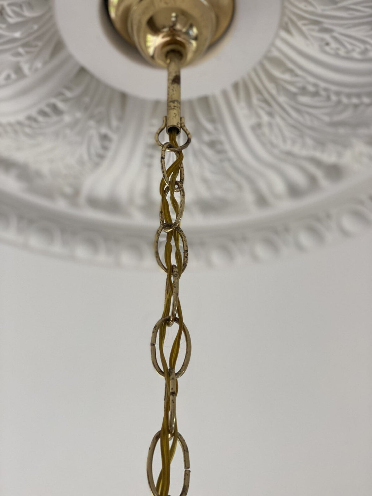 Vintage – Murano Teardrops Chandelier – 70s – Pink prisms - Zelno Lighting
