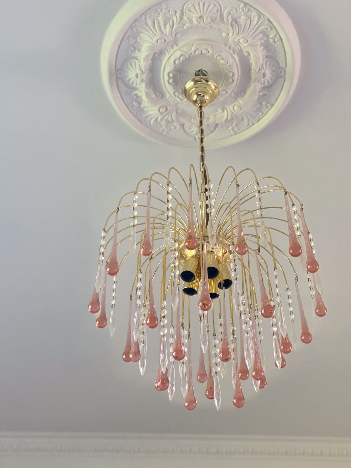 Vintage – Murano Teardrops Chandelier – 70s – Pink prisms - Zelno Lighting