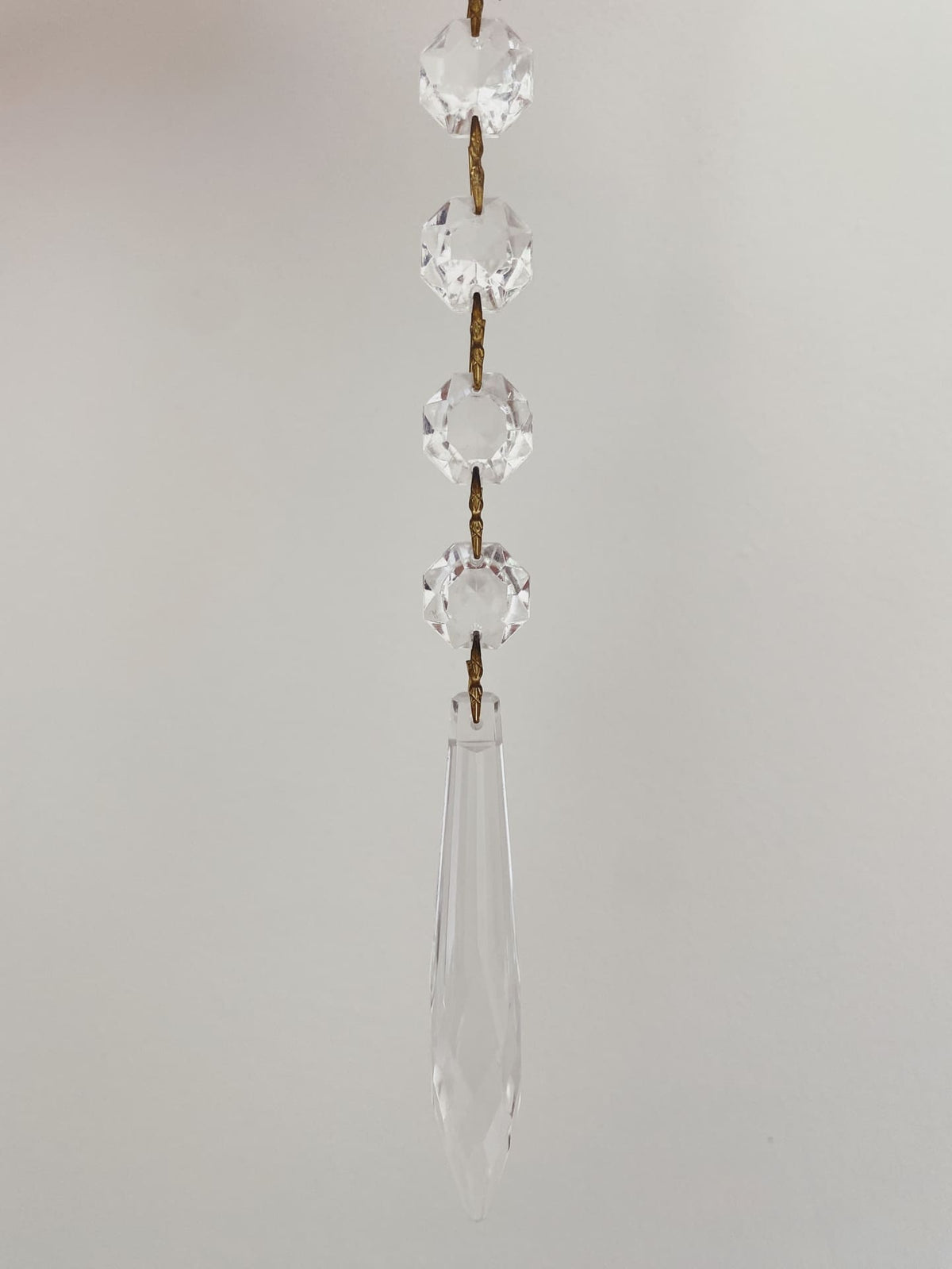 Vintage – Murano Teardrops Chandelier – 70s – Pink prisms - Zelno Lighting