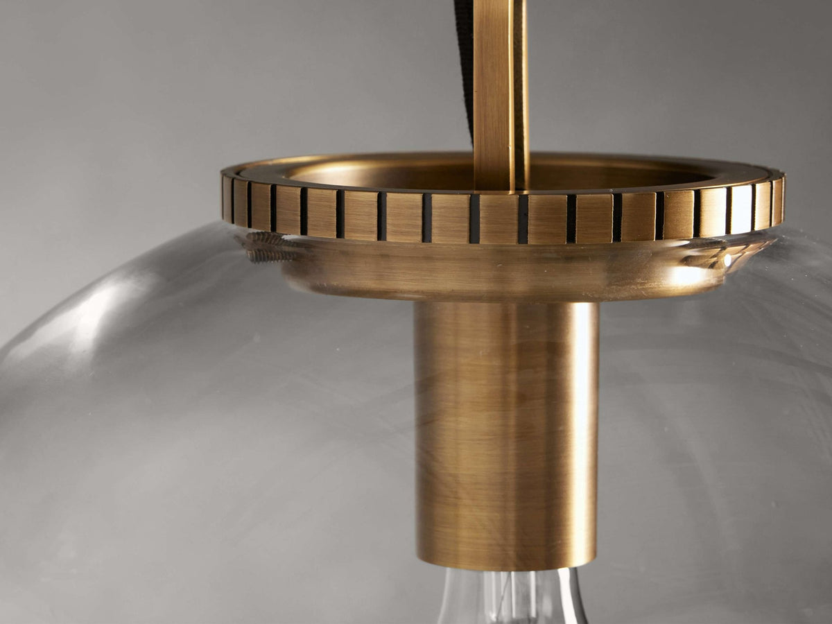 Wescotte Globe Pendant with Chain - Zelno Lighting