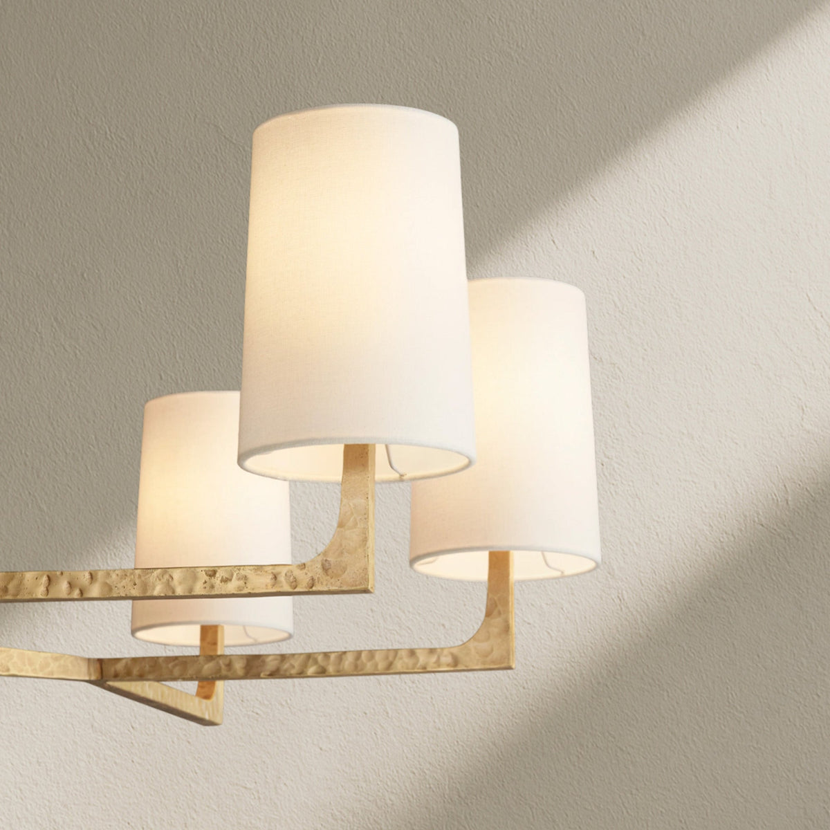 Wryfz Round Chandelier 36"D 48"D 60"D - Zelno